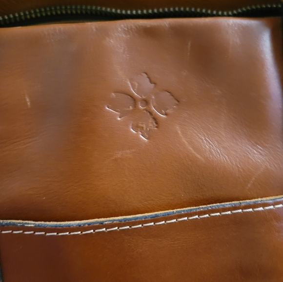 - Patricia Nash Carducci Pocket Tote Brown Tan Smooth Leather Handbag ZIP … - Picture 7 of 7